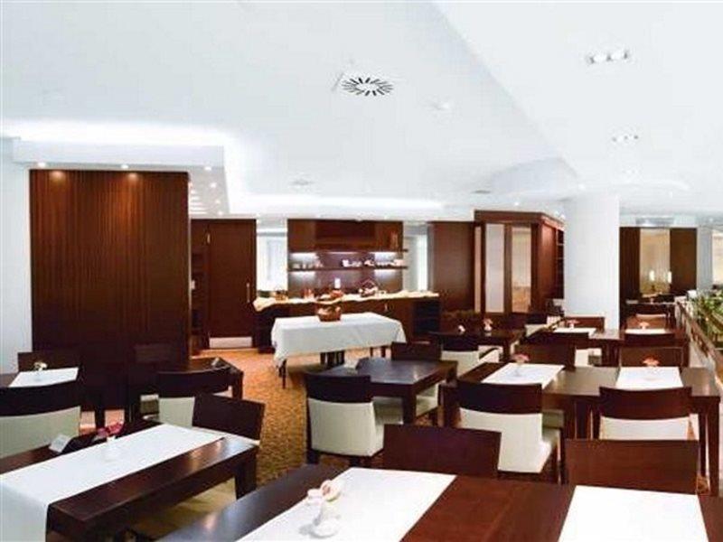 艾斯库秀酒店 塞拉耶佛 外观 照片